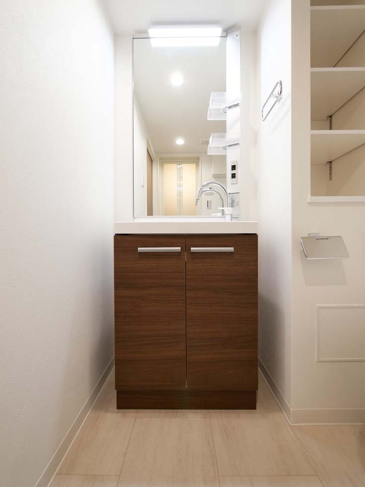 ラフィスタ新板橋 内観