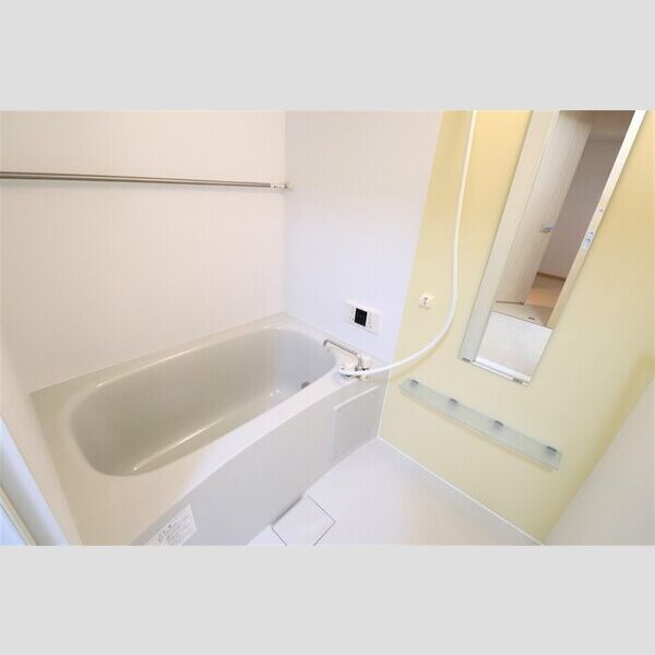 イリオス 浴室換気乾燥付きバスルーム