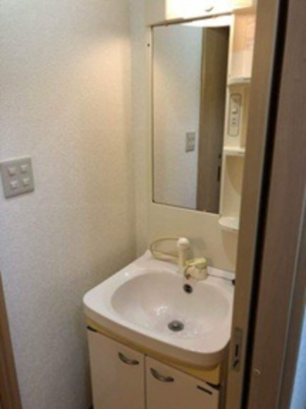 鶴沢コーポB号棟 洗面