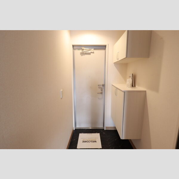 AriaOrchis203号室 玄関