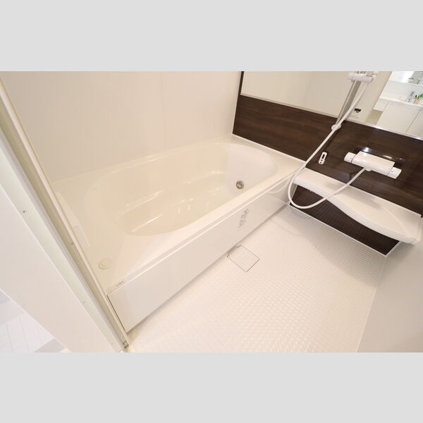 メルヴェイユおおたかの森Ⅱ201号室 浴室