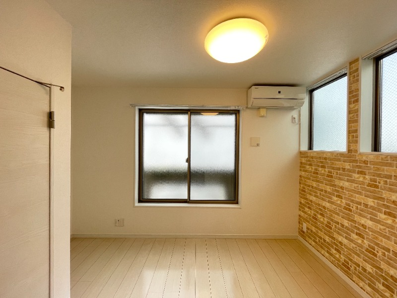 クリスタルコンフォート1階 部屋その他