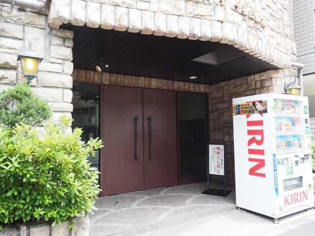 フェニックス早稲田駅前3階 エントランス