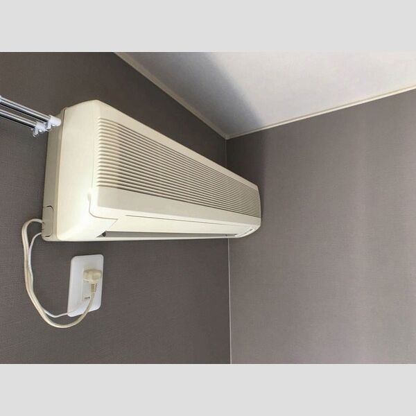 グリーンコート201号室 エアコン