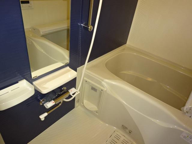 シリウスヴィア バス