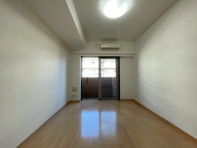 グラントゥルース浮間公園 寝室