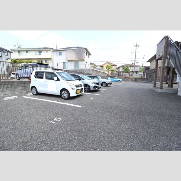 コモドカーサ　A201号室 駐車場
