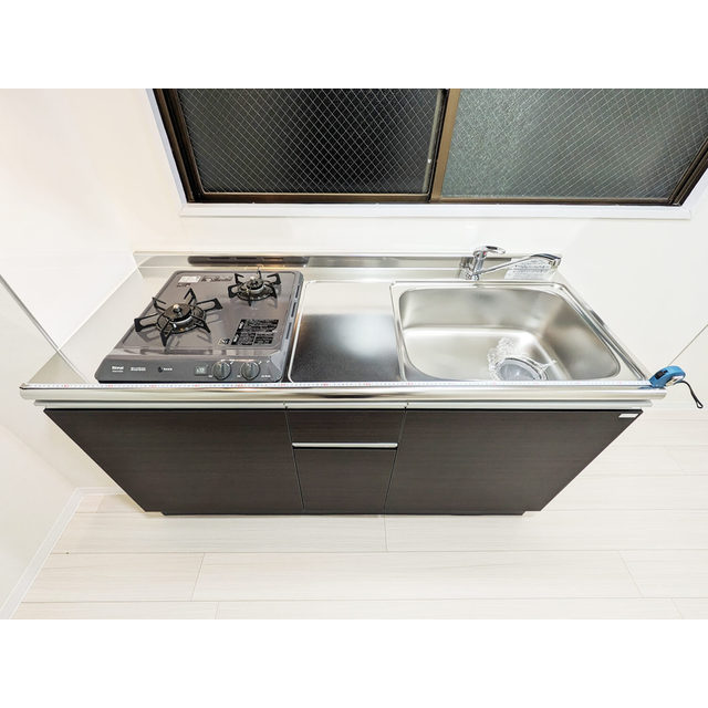 メゾンアニースティー キッチン