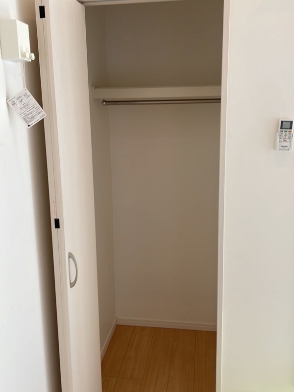 レイズ大久保2階 収納