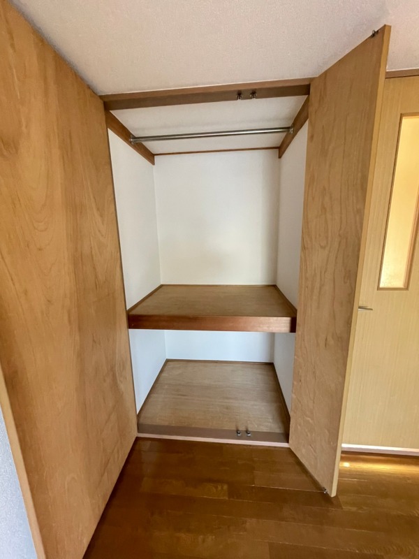 ビューティフルハイツA 収納