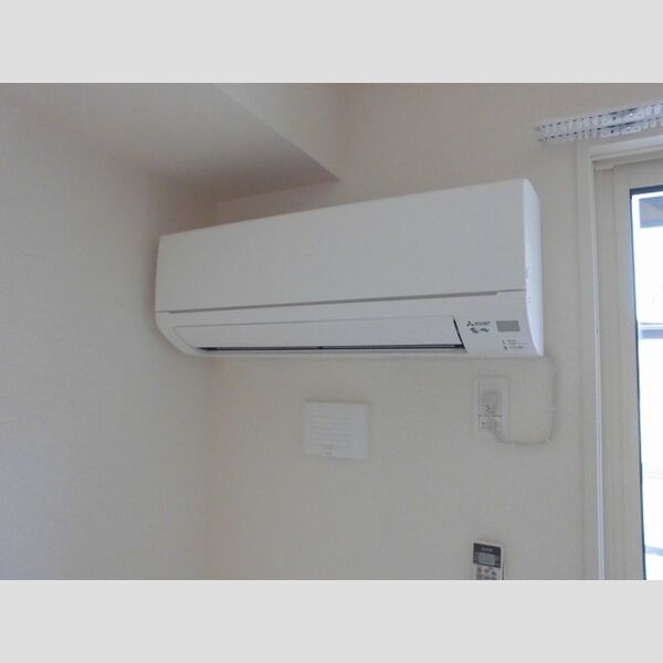 メゾンルミエール206号室 エアコン