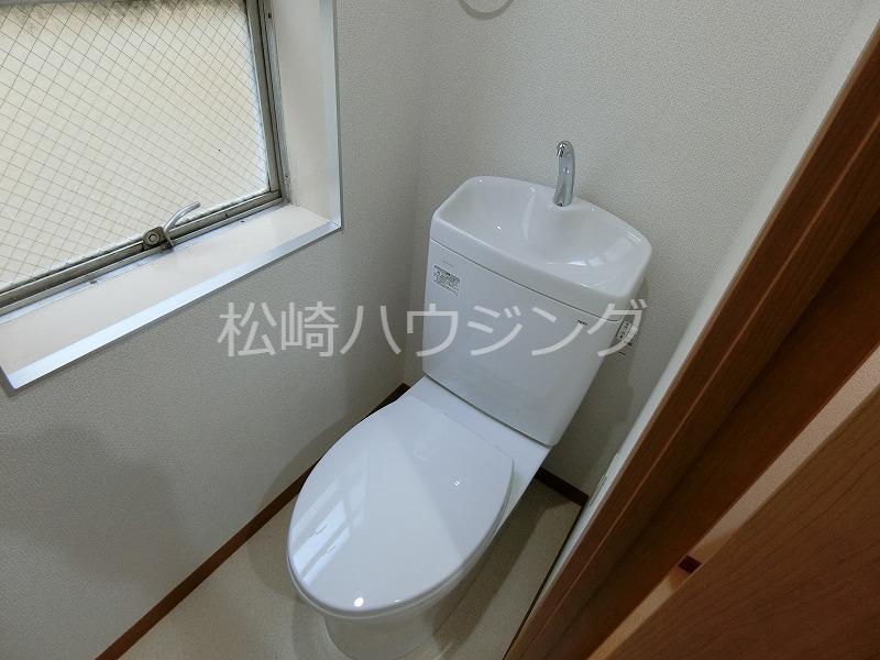 山下ビル2階 トイレ