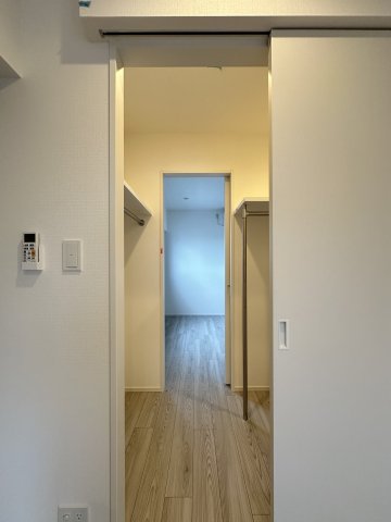 プラウドフラット西日暮里ディアージュ701号室 ウォークインクローゼット