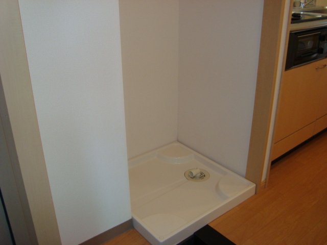 アンディ湘南00302号室 洗濯機置場