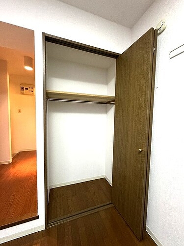 ハイツ南常盤台 クロゼット　※前回募集時撮影2023年10月