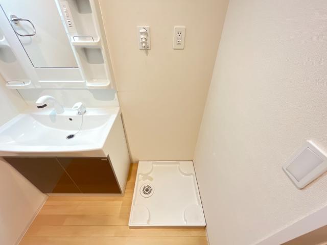 パピヨン・シャルム202号室 室内洗濯機置場