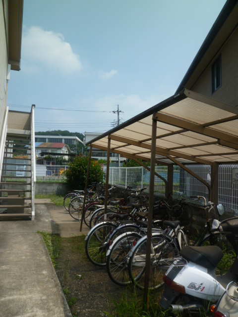 パラシオン田中0207号室 駐輪場