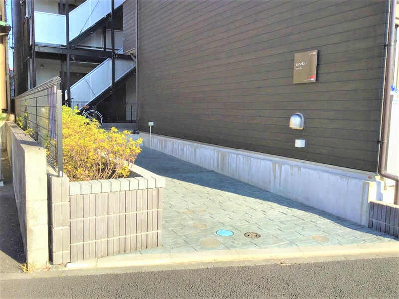 リブリ・白浜2階 エントランス