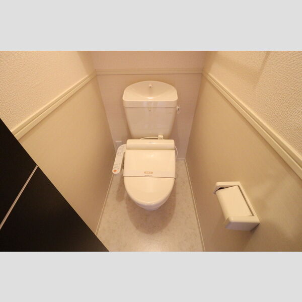 ルミナス203号室 温水洗浄暖房便座