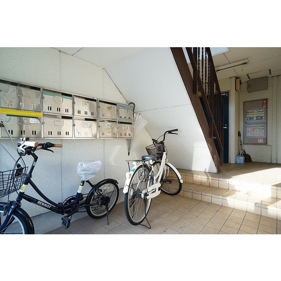 第２梨本マンション0201号室 駐輪スペース