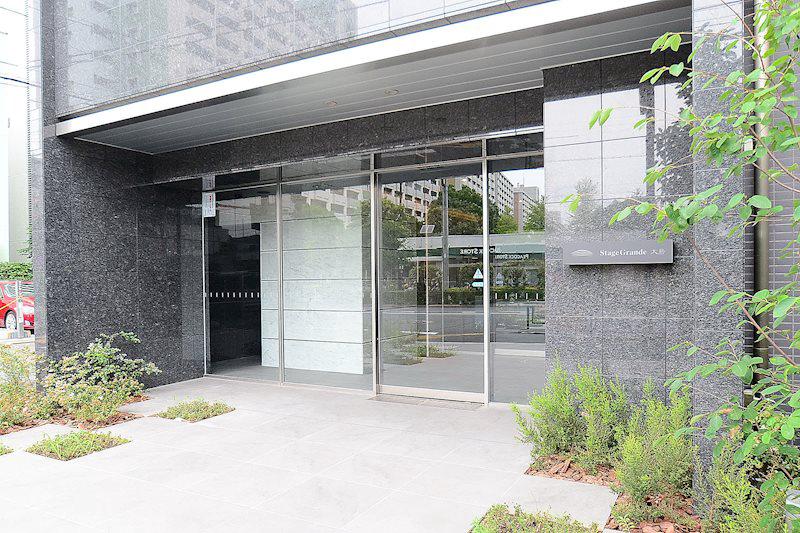 ステージグランデ大島 エントランス