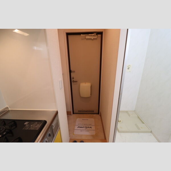 シャルドネ　A 玄関