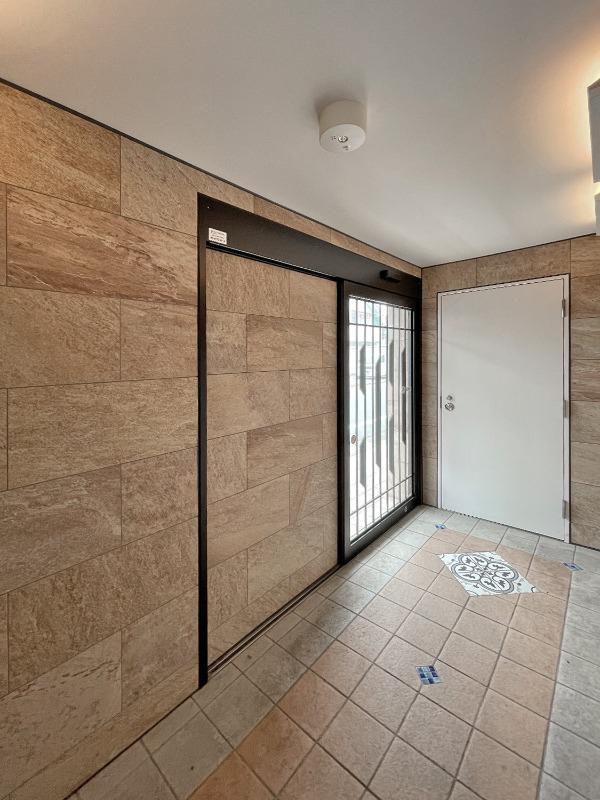 エルファーロ赤塚4階 同建物別部屋の参考画像