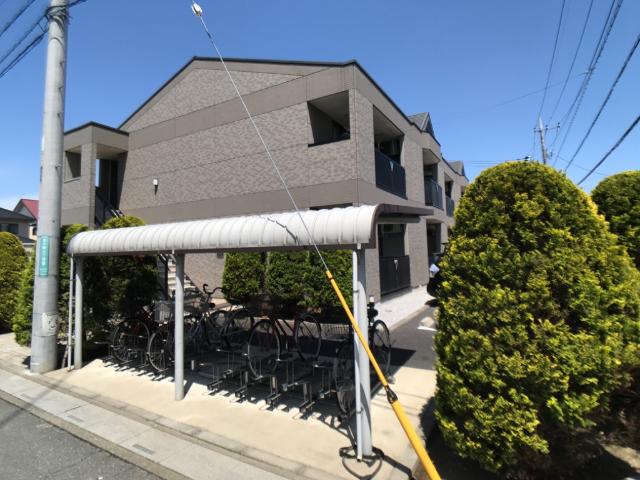 グランチェスタ 外観写真（昼）