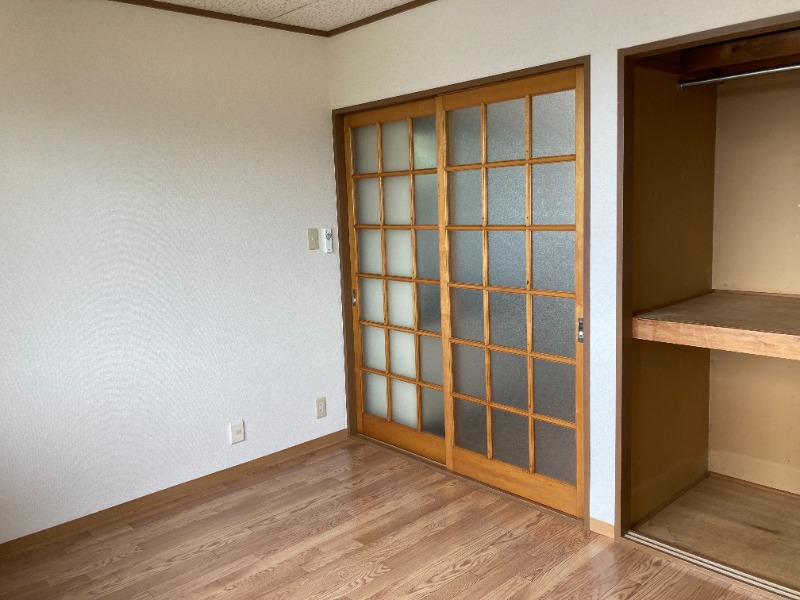 ３３０弘明寺1階 ※別号室の写真となります。