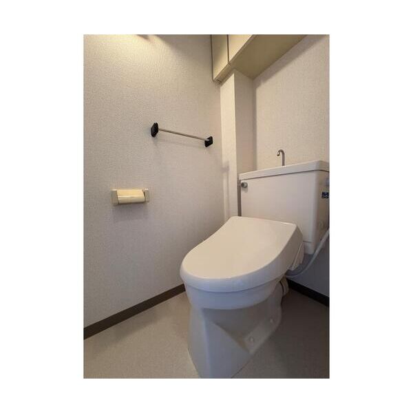 コスモリード三軒茶屋304号室 同建物別部屋の参考画像