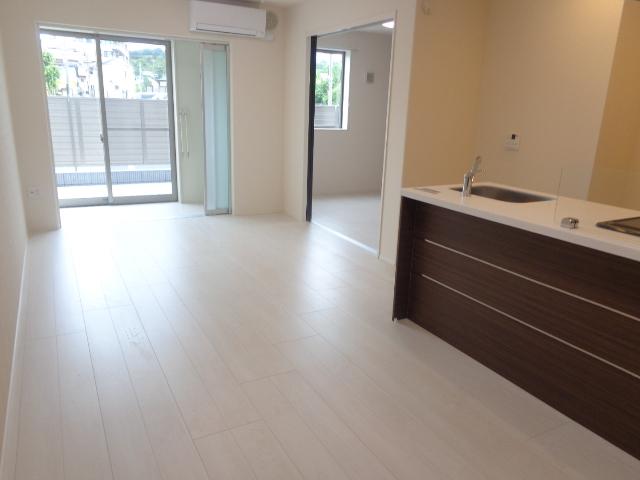 エスタシオン リビング