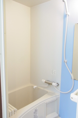 ルクール平和台201号室 お風呂