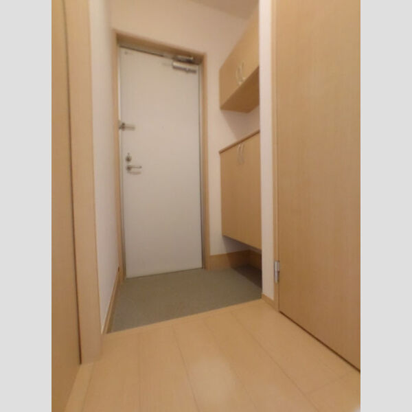 レイクガーデン 玄関