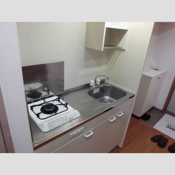 メイプルヒルズ103号室 キッチン