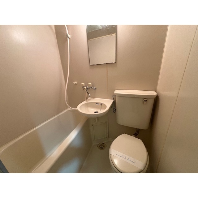 メゾンセシモ2階 内観