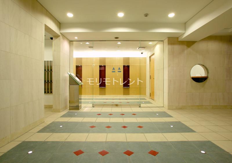 カスタリア芝公園4階 エントランス