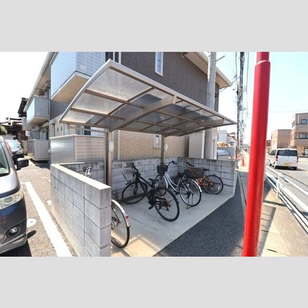 COMFOR105号室 駐輪場