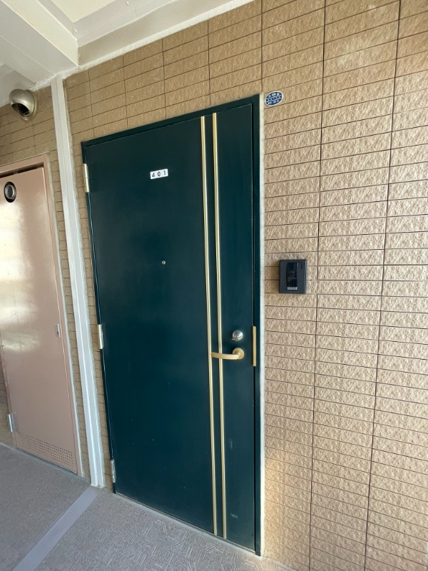 スターバレー4階 玄関
