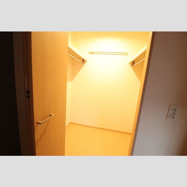 カーサリリオ ウォークインクローゼット