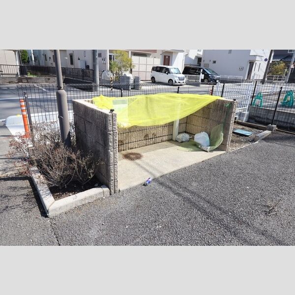 ラフィーネBaba203号室 ゴミ置き場