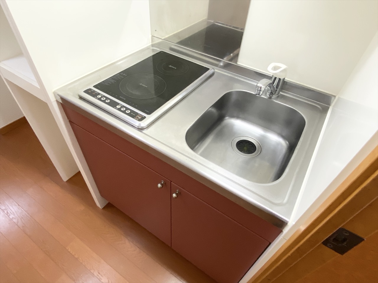 レオパレスアンダンテ117号室 キッチン