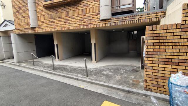 フェリス中野1階 駐車場