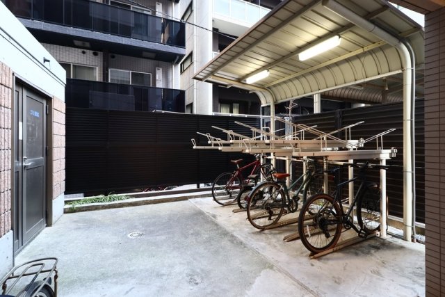 フレールK&Y9階 駐輪場