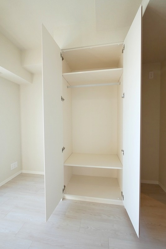 レジデンス横浜天王町4階 同建物別部屋の参考画像