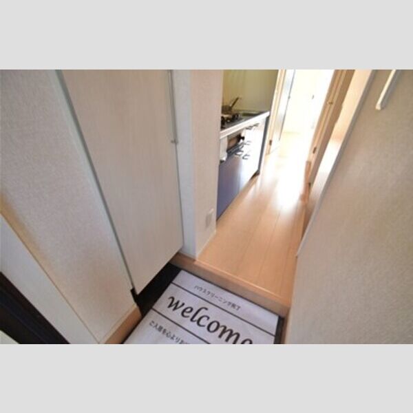 グランドソレイユ 玄関