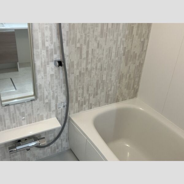 シャルム十間坂102号室 お風呂