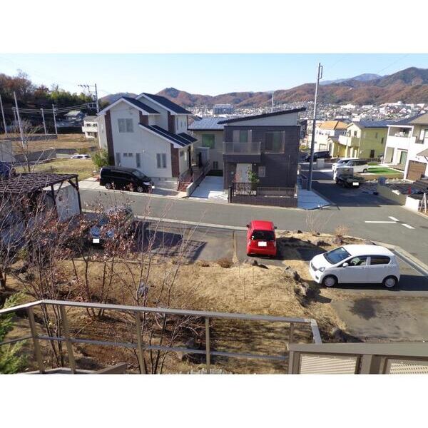 Grove　GardenA棟101号室 駐車場