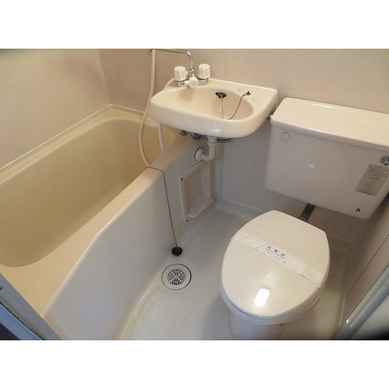 エバーグレース西府0205号室 お風呂