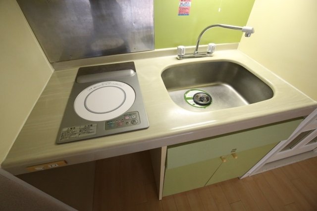 横浜平沼ダイカンプラザ三号館9階 1口IHコンロ