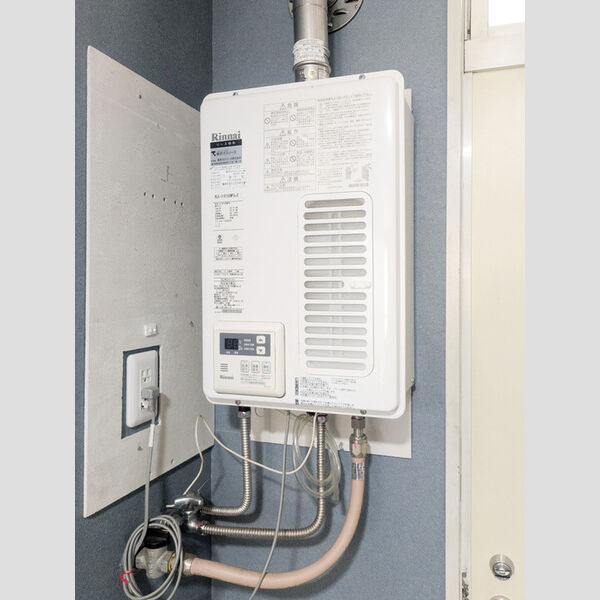 カピースハイツA棟 給湯器